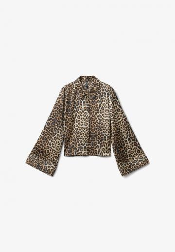 Атласная блузка