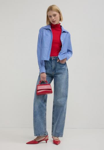 Прямые джинсы