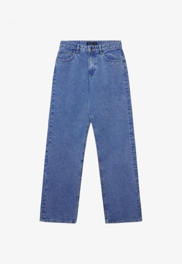 Прямые джинсы