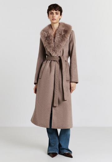 Шерстяное пальто