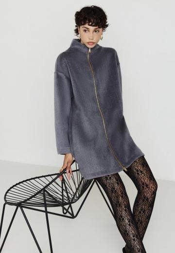 Короткое пальто