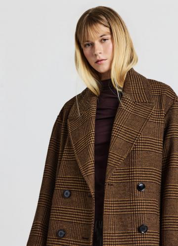 Шерстяное пальто