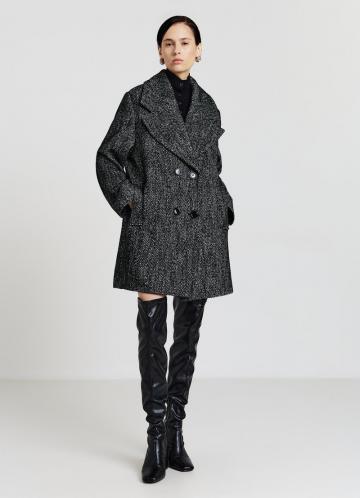 Короткое пальто