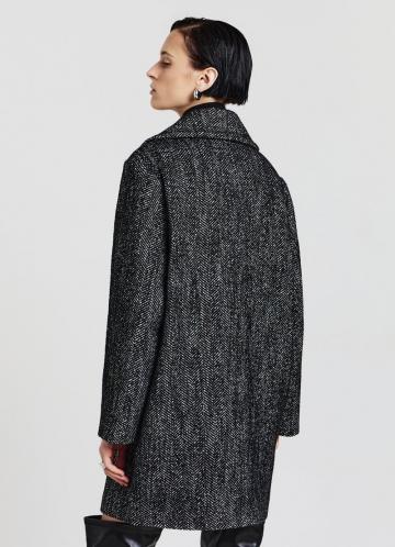 Короткое пальто