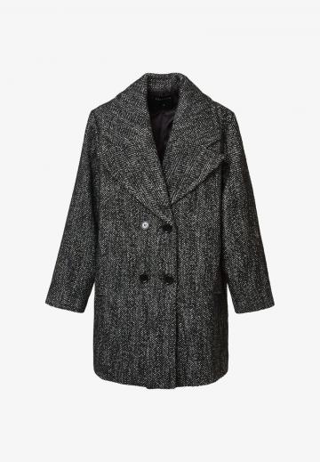 Короткое пальто