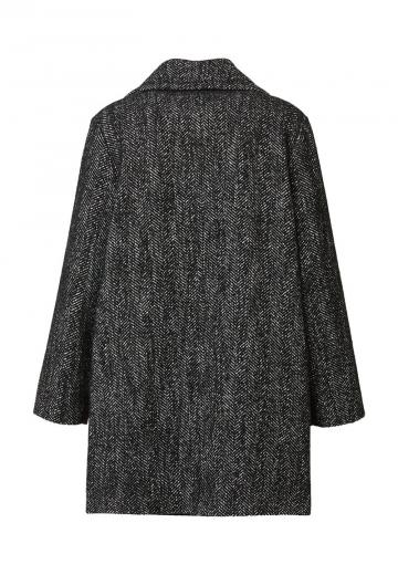 Короткое пальто