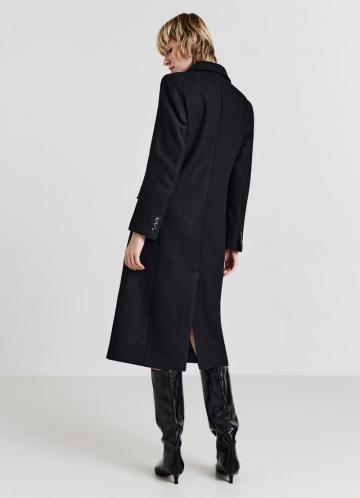 Шерстяное пальто