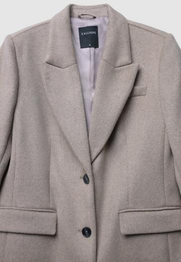 Короткое пальто