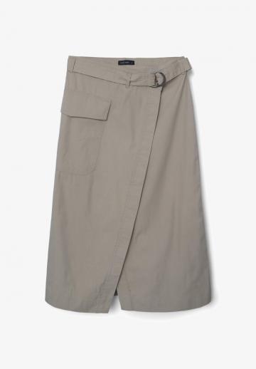 Юбка с накладными карманами