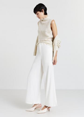 Пуловер без рукавов