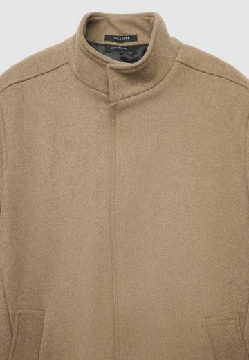 Короткое пальто