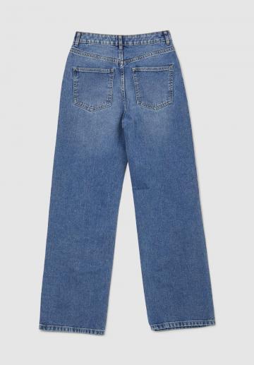 Прямые джинсы