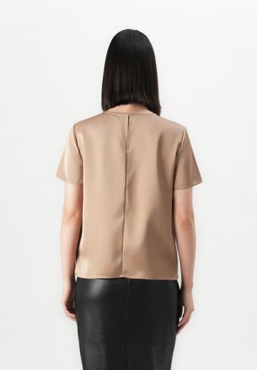 Атласная блузка