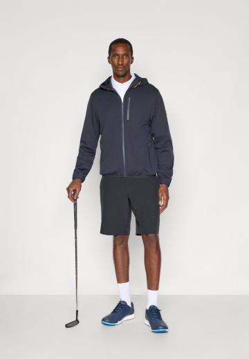 Спортивная куртка