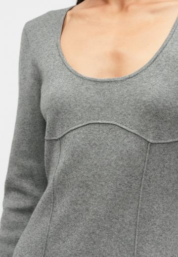 Вязаное платье