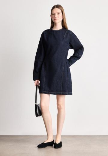 Джинсовое платье