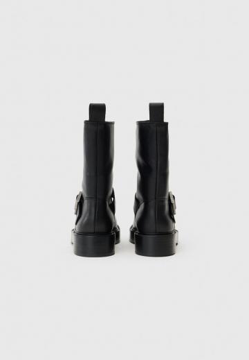 Ковбойские сапоги