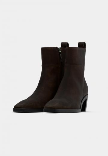 Ковбойские сапоги