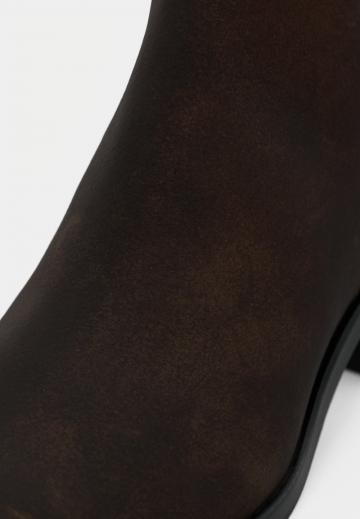 Ковбойские сапоги