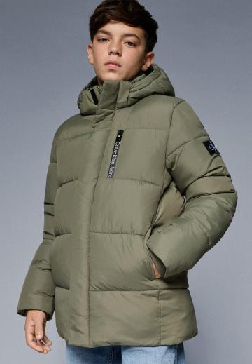 Зимняя куртка