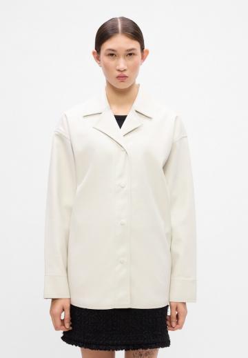 Пальто из искусственной кожи