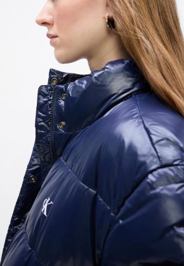 Короткая куртка