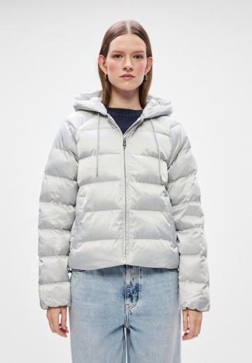 Зимняя куртка