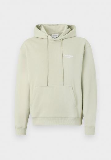 Пуловер с капюшоном