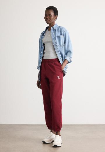 Спортивные штаны