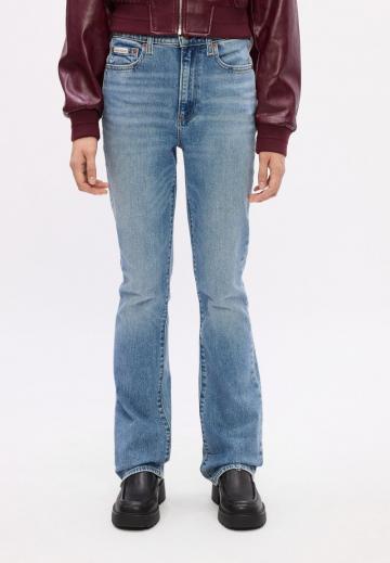 Клешеные брюки