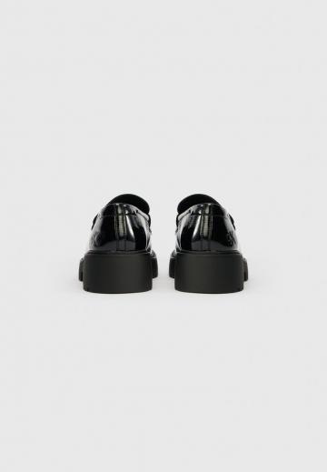 Полуботинки