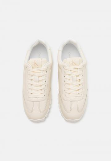 Гандбольные кроссовки