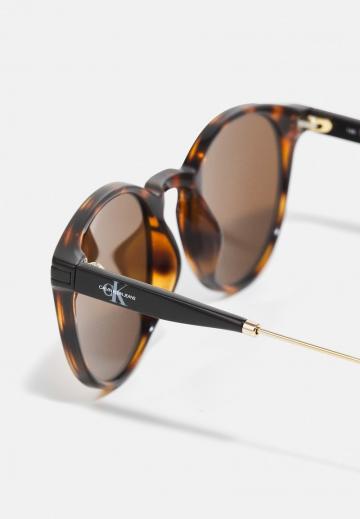 Солнечные очки