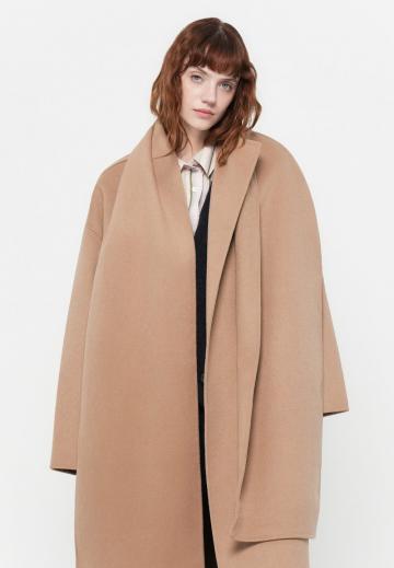 Шерстяное пальто