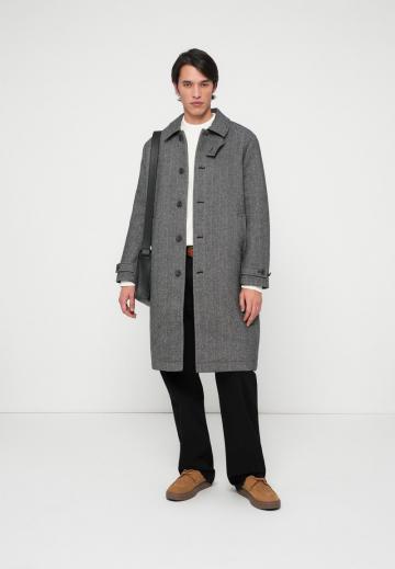 Шерстяное пальто