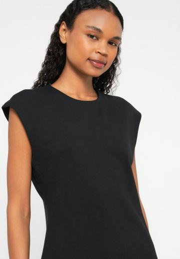 Короткое платье