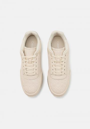 Гандбольные кроссовки