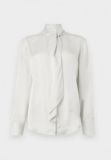 Атласная блузка
