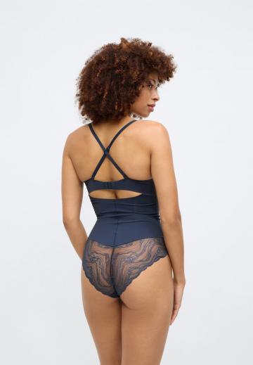 Корректирующее белье