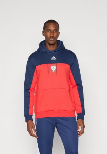 Спортивная кофта