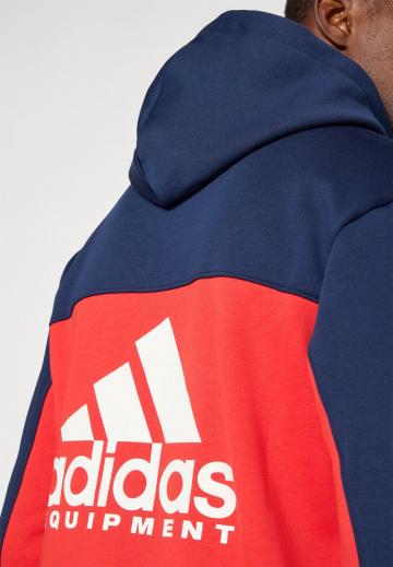 Спортивная кофта