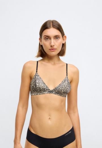 Бюстгальтер без косточек