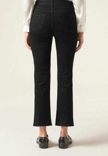 Клешеные брюки