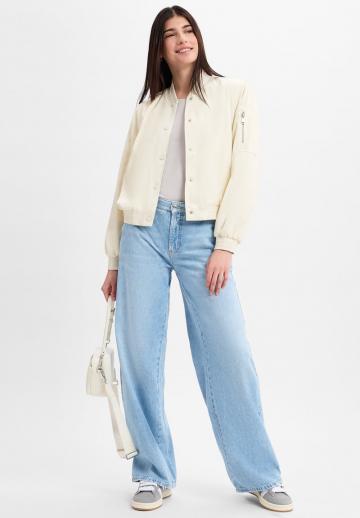 Свободные джинсы