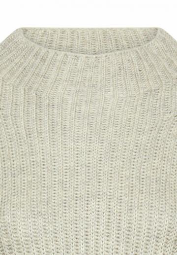 Вязаное платье