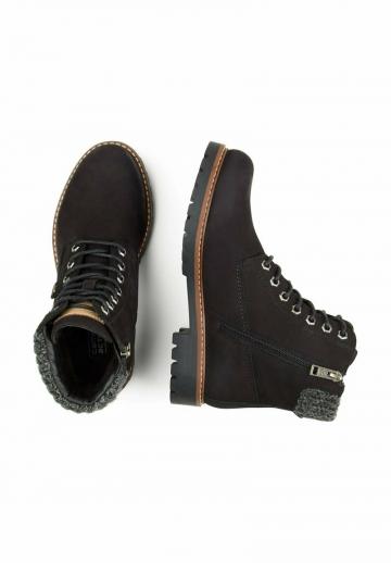 Ботинки на шнуровке