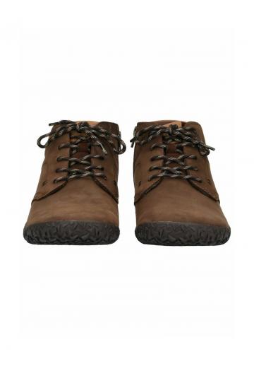 Ботинки на шнуровке