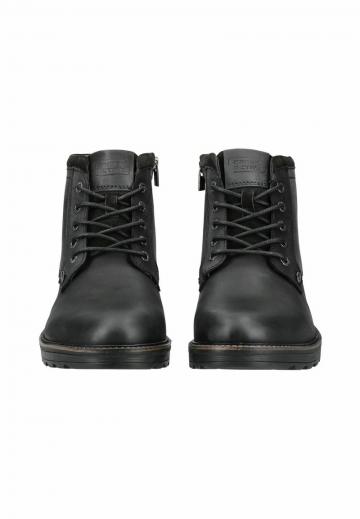 Ботинки на шнуровке