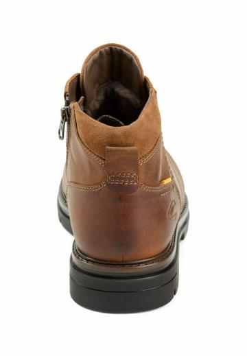 Ботинки на шнуровке