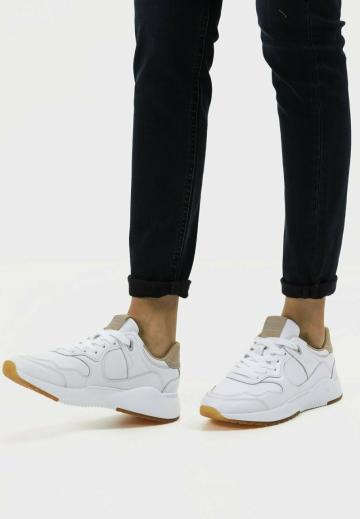 Гандбольные кроссовки